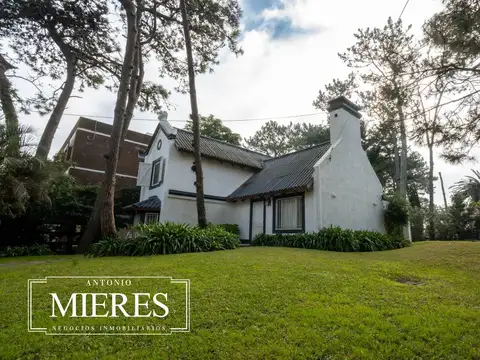 Venta de casa de 3 dormitorios - Punta del Este