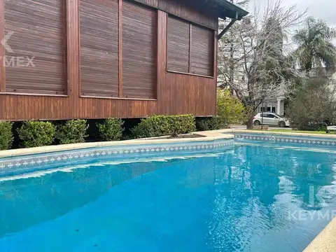 Casa 4 ambientes con 3 baños