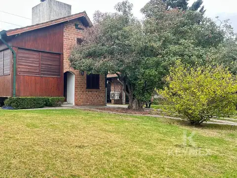 Venta casa en Maschwitz Club