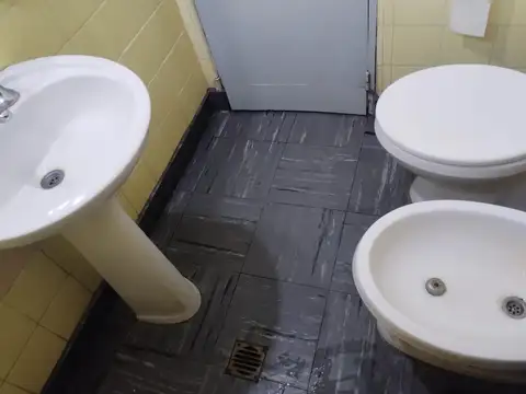Depto Tipo Casa en Venta con 1 cocheras
