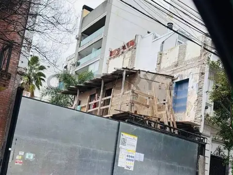 Beauchef 700, Piso 1