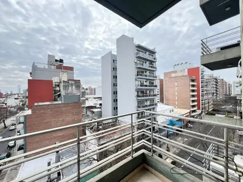 Alquiler Departamento Semipiso Rosario 2 dormitorios Balcón al frente UNR Medicina Facultades