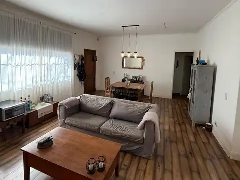 Depto Tipo Casa en Alquiler en Victoria, $ 1.800.000