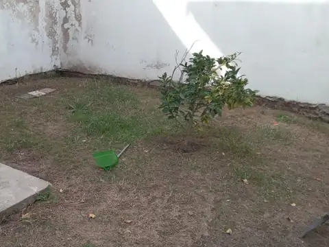 Local en Alquiler en Avellaneda, $ 1.500.000