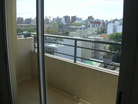 Cristóbal Colón 300, Piso 8