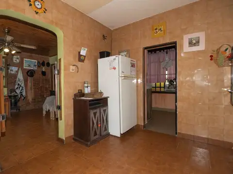 CASA AL VENTA 3 AMBIENTES CON PISCINA CON COCHERA