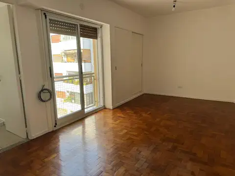 Departamento en Alquiler 40 años