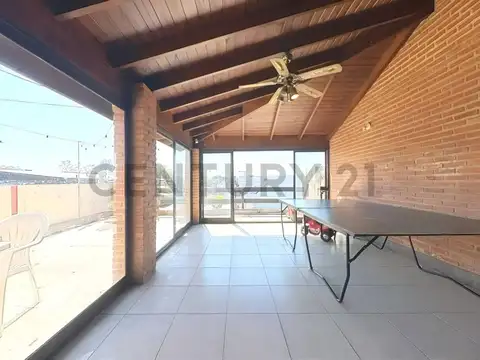Venta de PH AMPLIO 4 AMBIENTES CON 150m2 CUBIERTOS / 166M2 TOTALES /  + QUINCHO C/PARRILLA + GARAGE