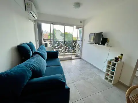 Venta departamento 2 ambientes en lomas de zamora con  terraza privada  y cochera