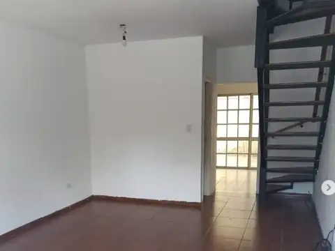Casa en Alquiler en Centro, $ 800.000
