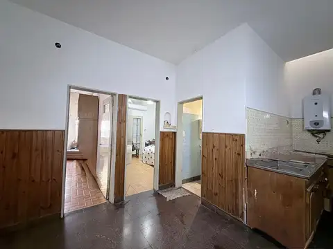 Casa 3 ambientes con 1 baño
