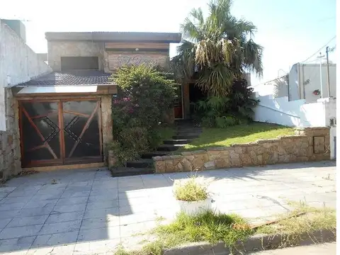 Casa en Venta en Ramos Mejía, USD 290.000