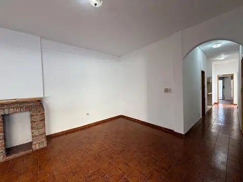 Depto Tipo Casa 4 ambientes con 1 baño