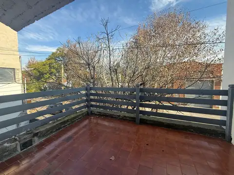 Depto Tipo Casa en Venta 46 años