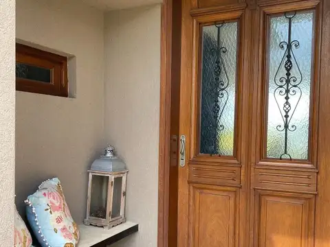 Casa en Alquiler Temporal en Lagos Del Norte, USD 5.000
