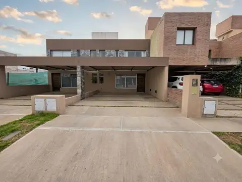 VENTA DUPLEX CLAROS DEL BOSQUE
