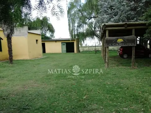 . Entre Carlos Julian Mones Cazón y Cora Mones Cazon De Lynch