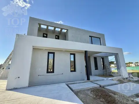 Casa en  venta en  Santa Ana - Villanueva