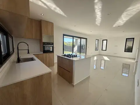 Casa en Venta A Estrenar