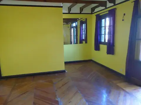 Depto Tipo Casa 5 ambientes con 3 baños