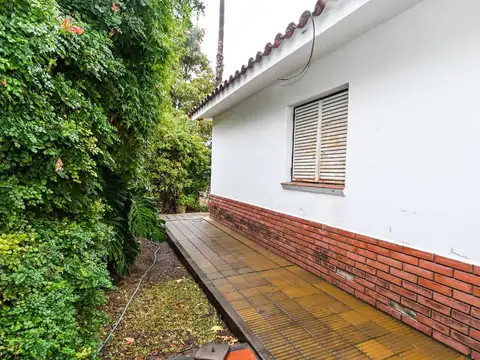 Tres Cerritos. Los Carolinos 300