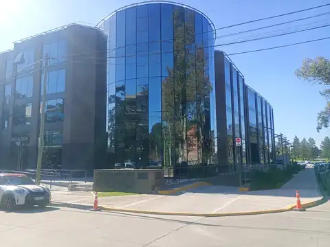 Alquiler de Cochera Fijas Pilar Zona Norte a estrenar!