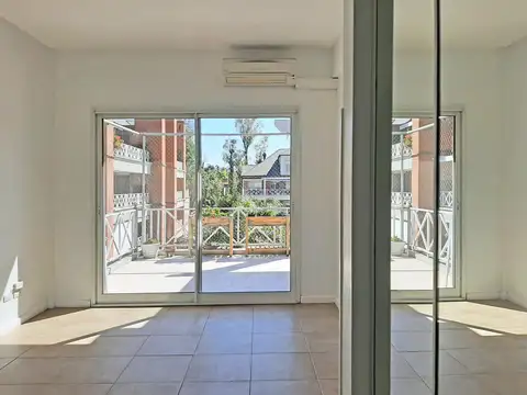 Departamento en Alquiler con 1 cocheras