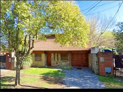 Casa Chalet  en Venta en Benavidez, Tigre, G.B.A. Zona Norte