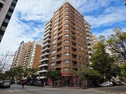 ALQUILER DPTO DE CATEGORIA - 1 DOR C/BALCON - PISO ALTO - NUEVA CORDOBA