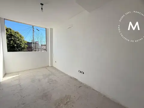 Depto Tipo Casa 4 ambientes con 1 baño