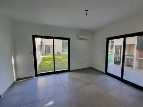 Departamento en Alquiler con 1 cocheras