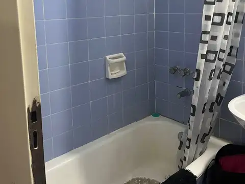 Departamento en Alquiler en Barrio Norte, $ 450.000