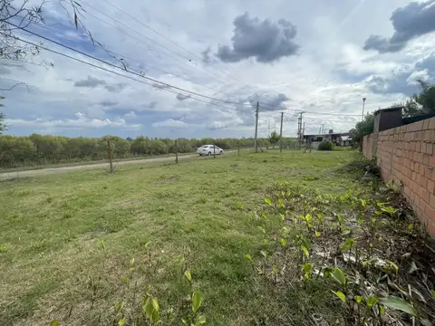 Terreno en Venta 29,70  mts Fondo