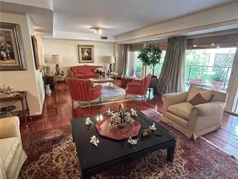 Departamento en Venta de 4 dormitorios