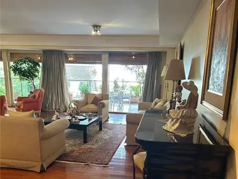 Departamento en Venta con 2 cocheras