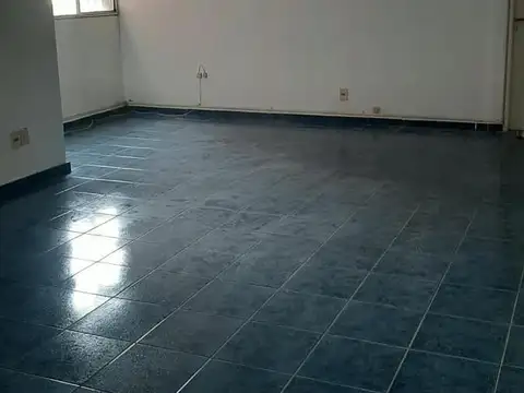 Oficina en Alquiler en Mendoza, $ 600.000