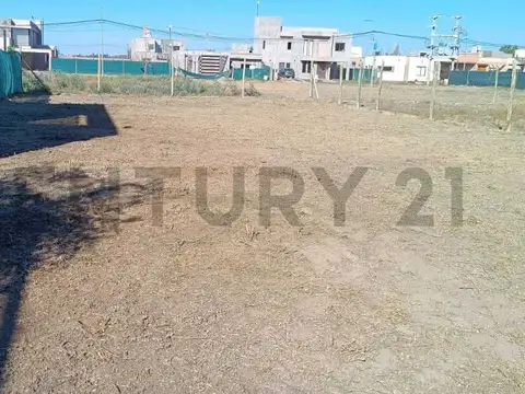 Terreno en Venta 30  mts Fondo