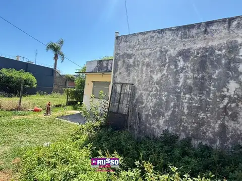 Venta casa 3 ambientes Isidro Casanova