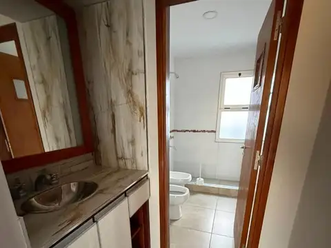 Exc casa 3 dor Alq gge/dep/jard/pil/qcho Catalán