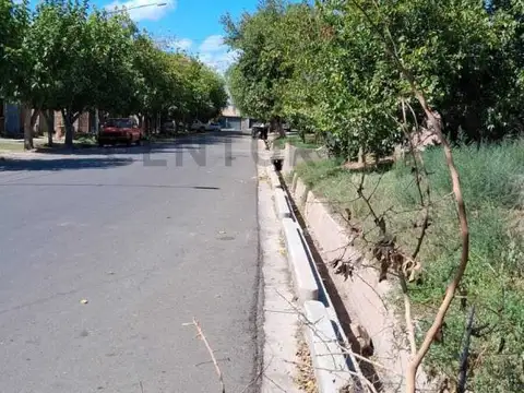 Solari 7600, Piso 0