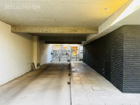 Depto Tipo Casa 3 ambientes con 2 baños