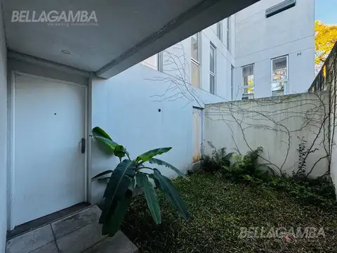 Depto Tipo Casa en Venta 4 años