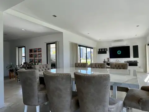 Casa en Venta 1 año