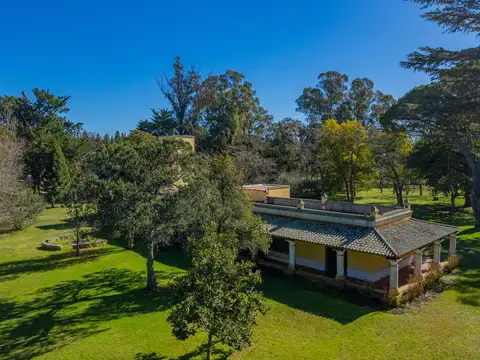 Estancia histórica de 1830 restaurada con 42 hectáreas a 50km del mar