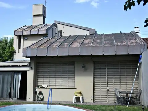 Venta de casa en Parque Ayerza, Castelar