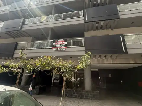 DEPARTAMENTOA LA VENTA DE 4 AMBIENTES EN VILLA LURO