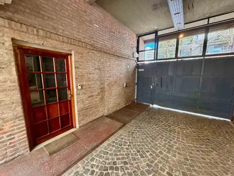 Oficina Monoambiente con 4 baños