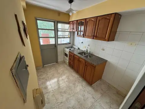 Departamento 3 ambientes con 1 baño