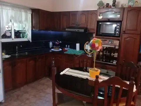Casa en Alquiler en Villa Dorrego  - Km.30, $ 800.000