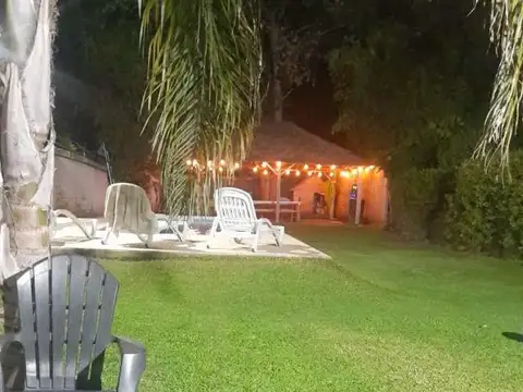 Quinta en Venta en Tristán Suárez, USD 92.000